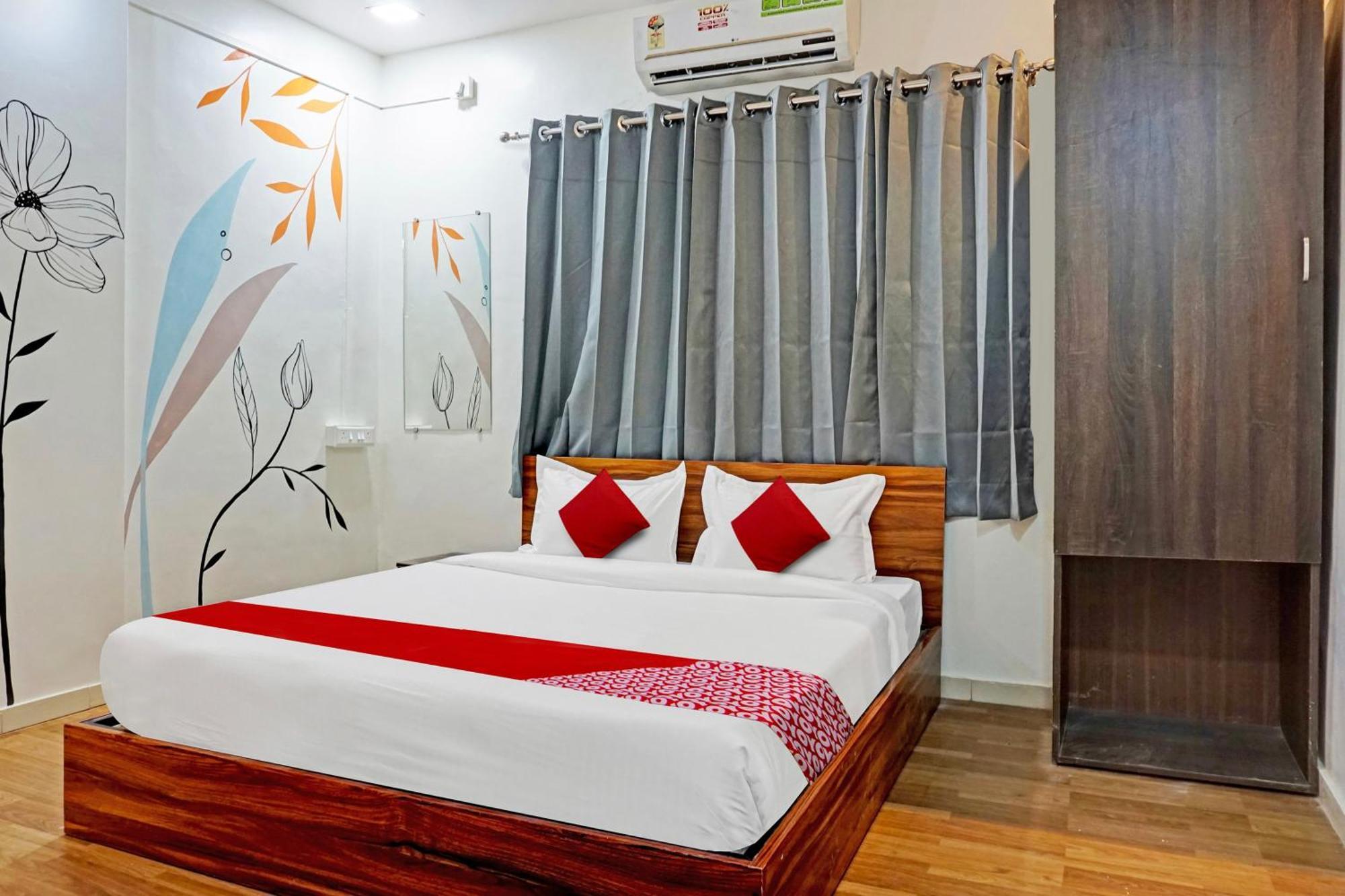 Super Hotel O Aru Sai Pune Exterior photo